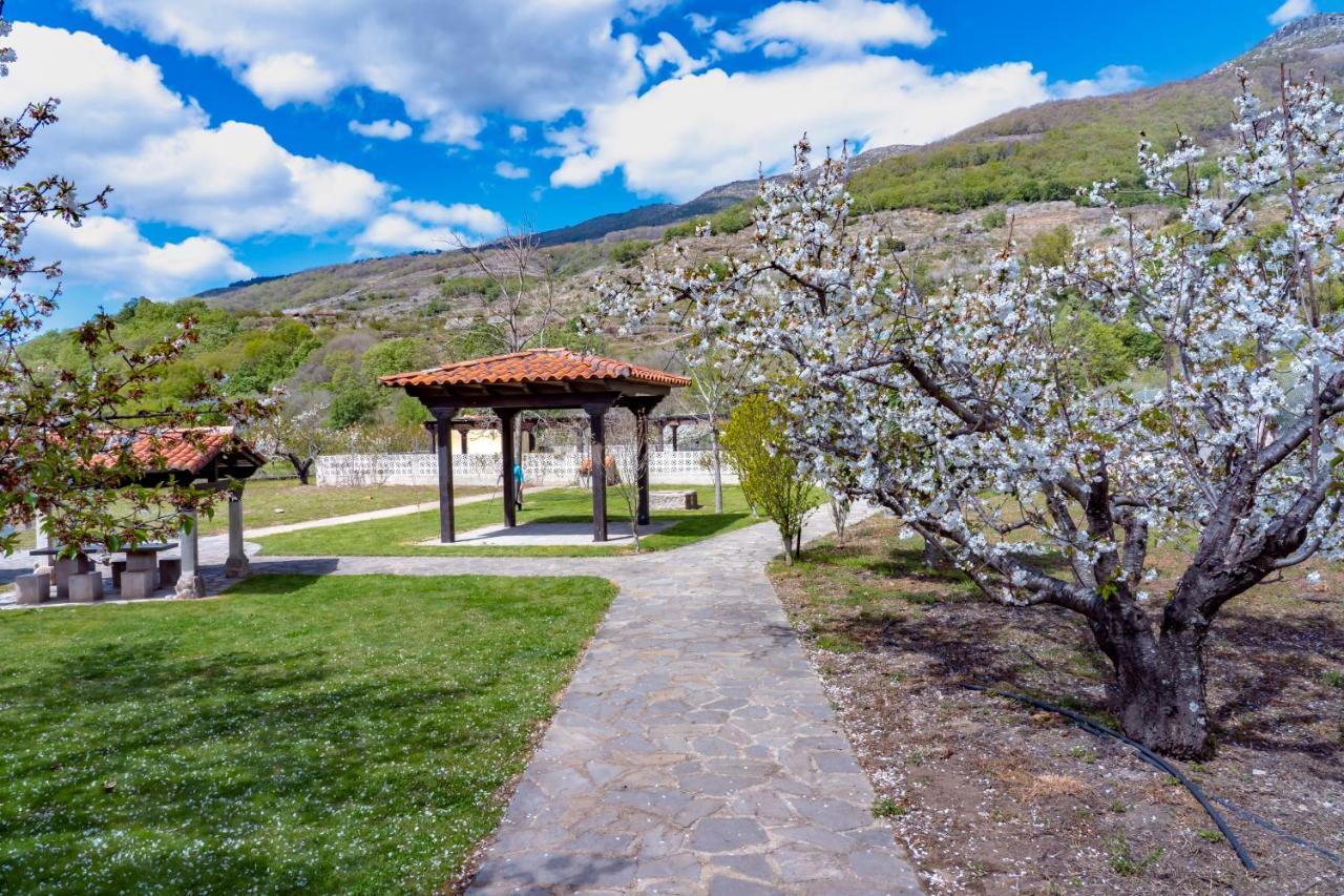 La Canada Del Valle Del Jerte Navaconcejo Luaran gambar
